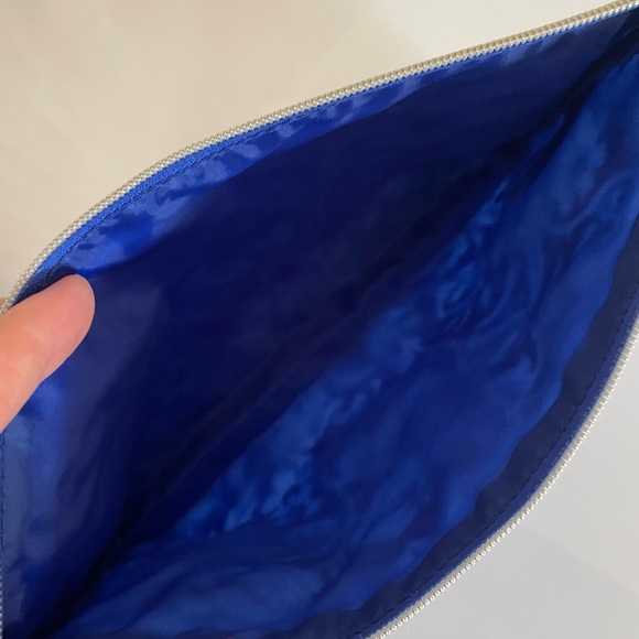 DOLCE GABBANA STYLE Estee Lauder Blue White Floral Bag makeup cosmetic flower - Picture 4 of 5